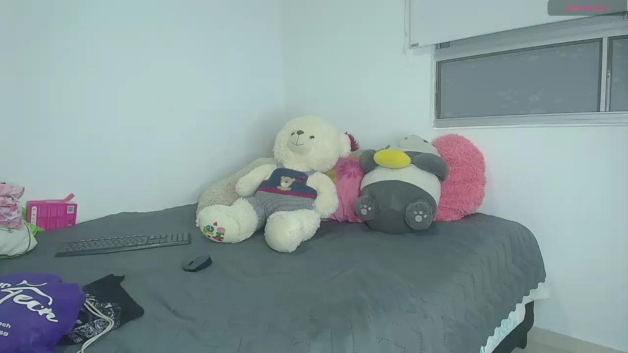 Pussy18Hardcore on Cam4 