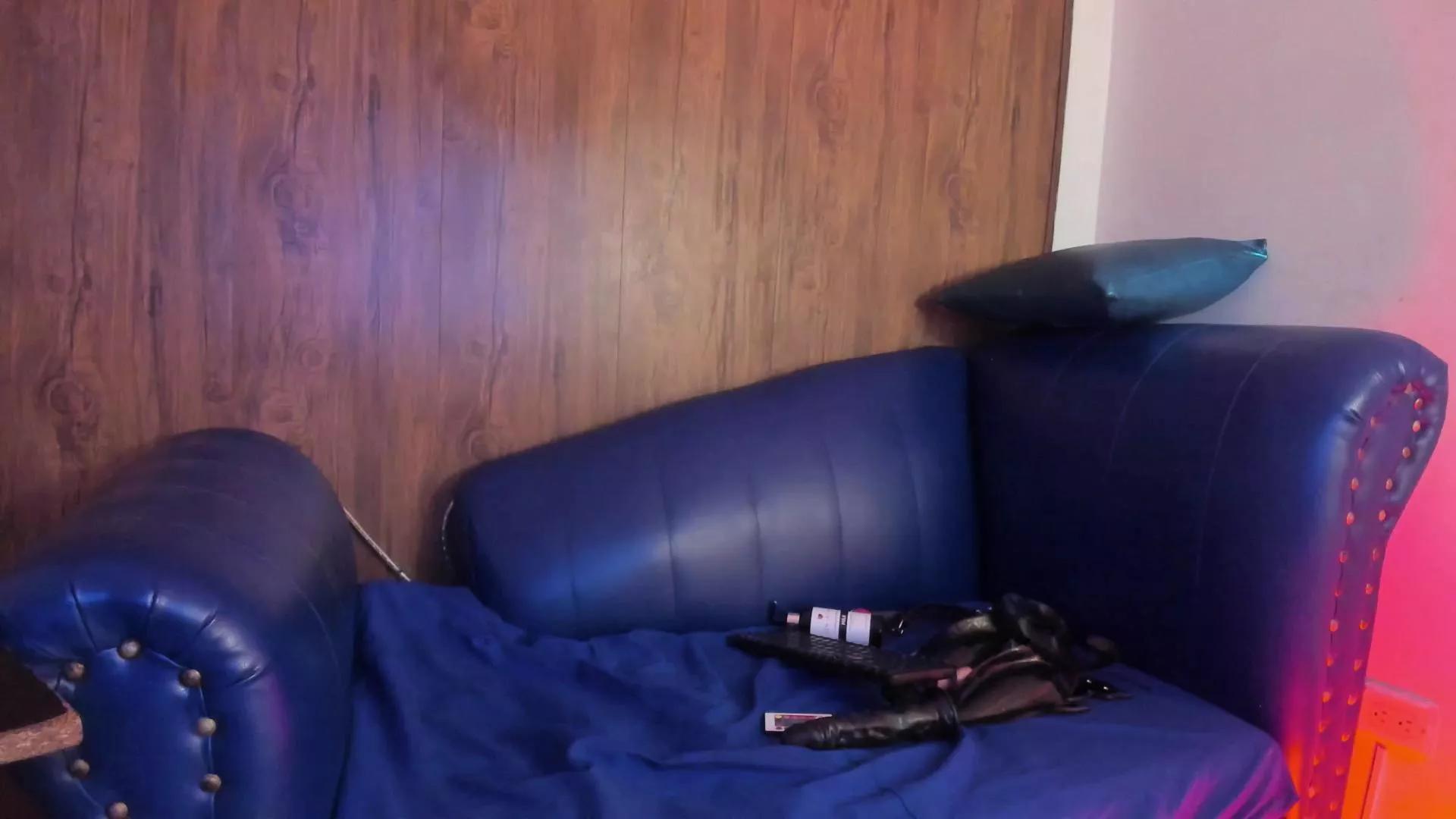 Pussy18Hardcore on Cam4 