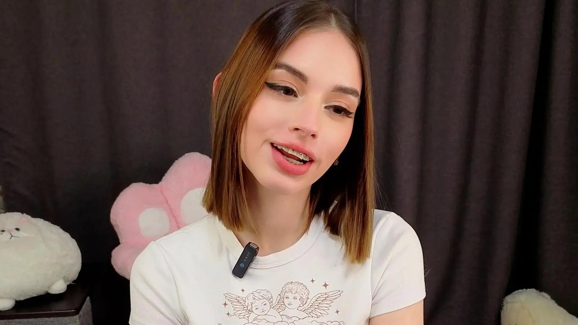 RadaXis on Cam4 