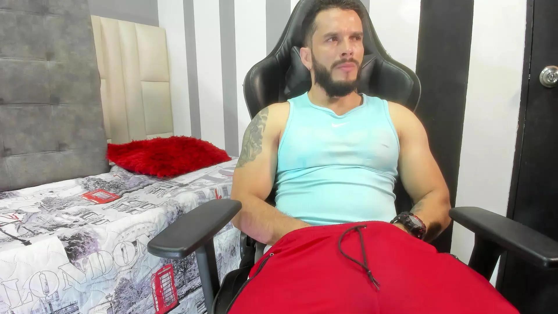 Offline rambo_21_ on Cam4