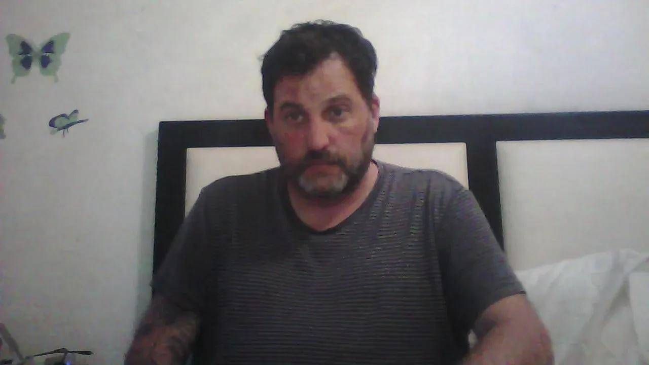 Offline Reload_33 on Cam4