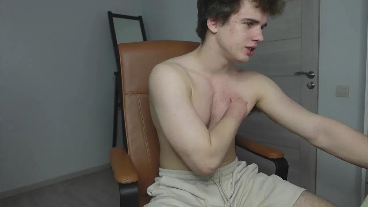 Offline Ricky_Becko on Cam4
