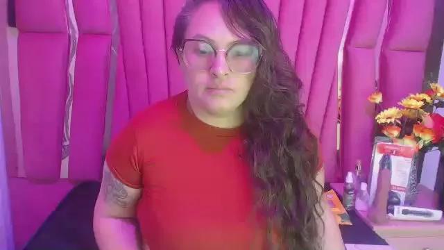 Sara_Thonson_ on Cam4 