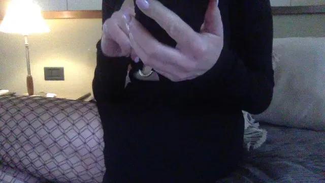 Offline sexyladyp on Cam4