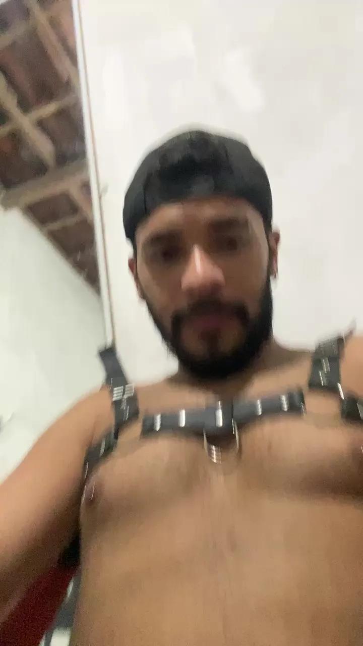 Spiderfindom on Cam4