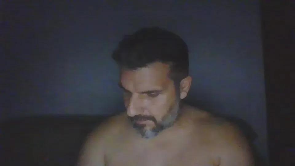 Offline spyk23051977 on Cam4