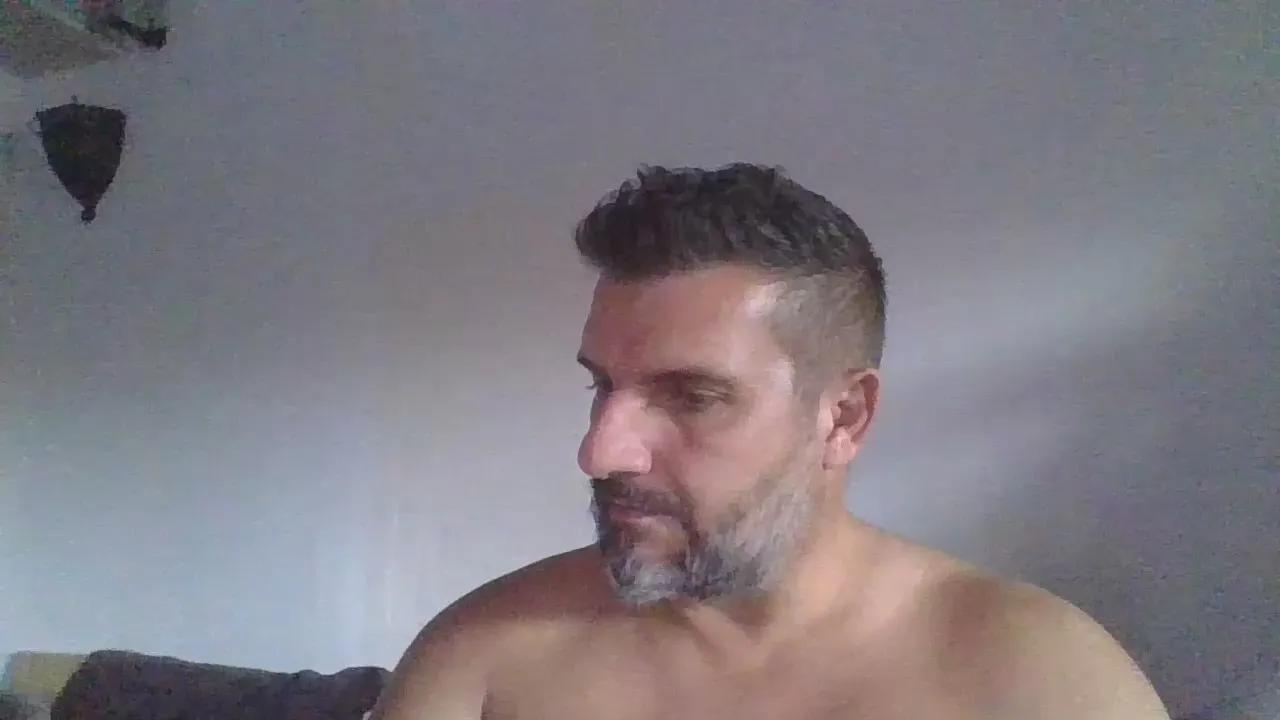 Offline spyk23051977 on Cam4
