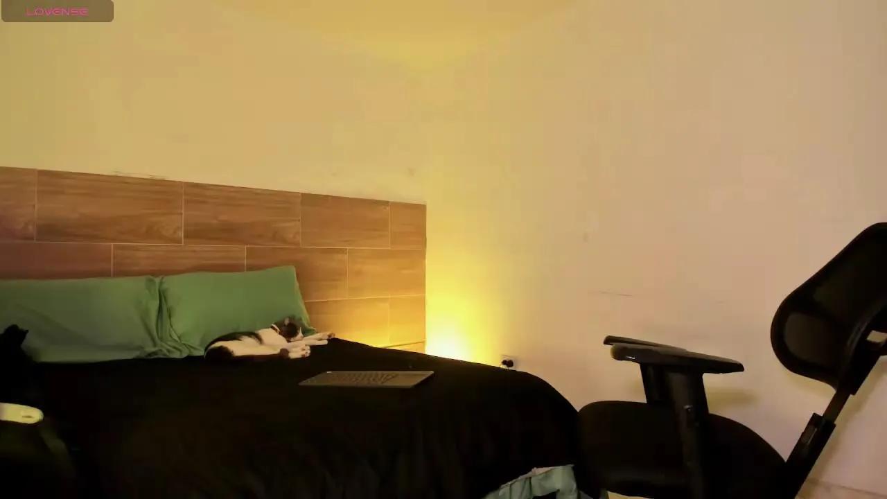 Offline Teo_twink77 on Cam4