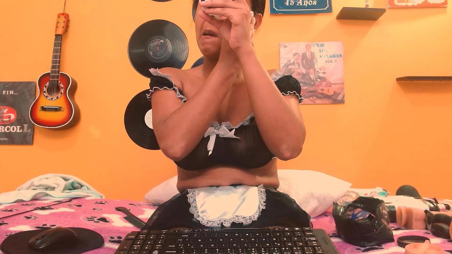 Offline todayangel18 on Cam4