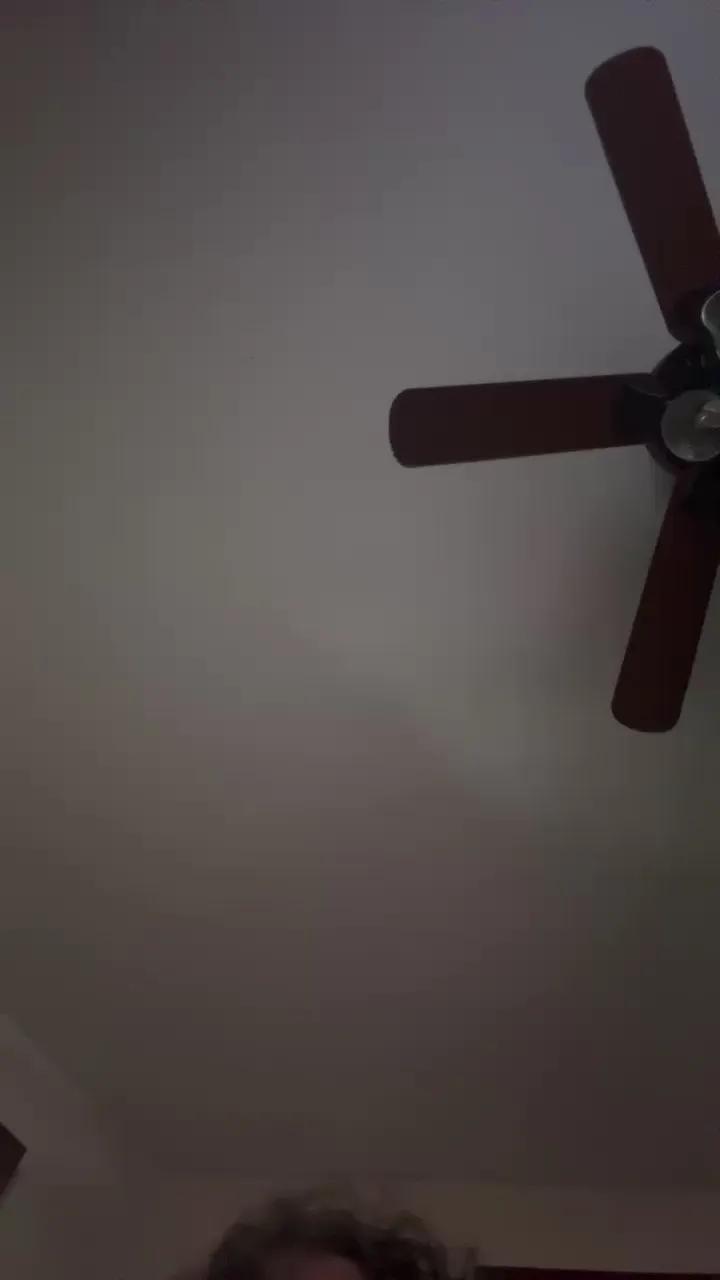 Offline twistedsteel69 on Cam4