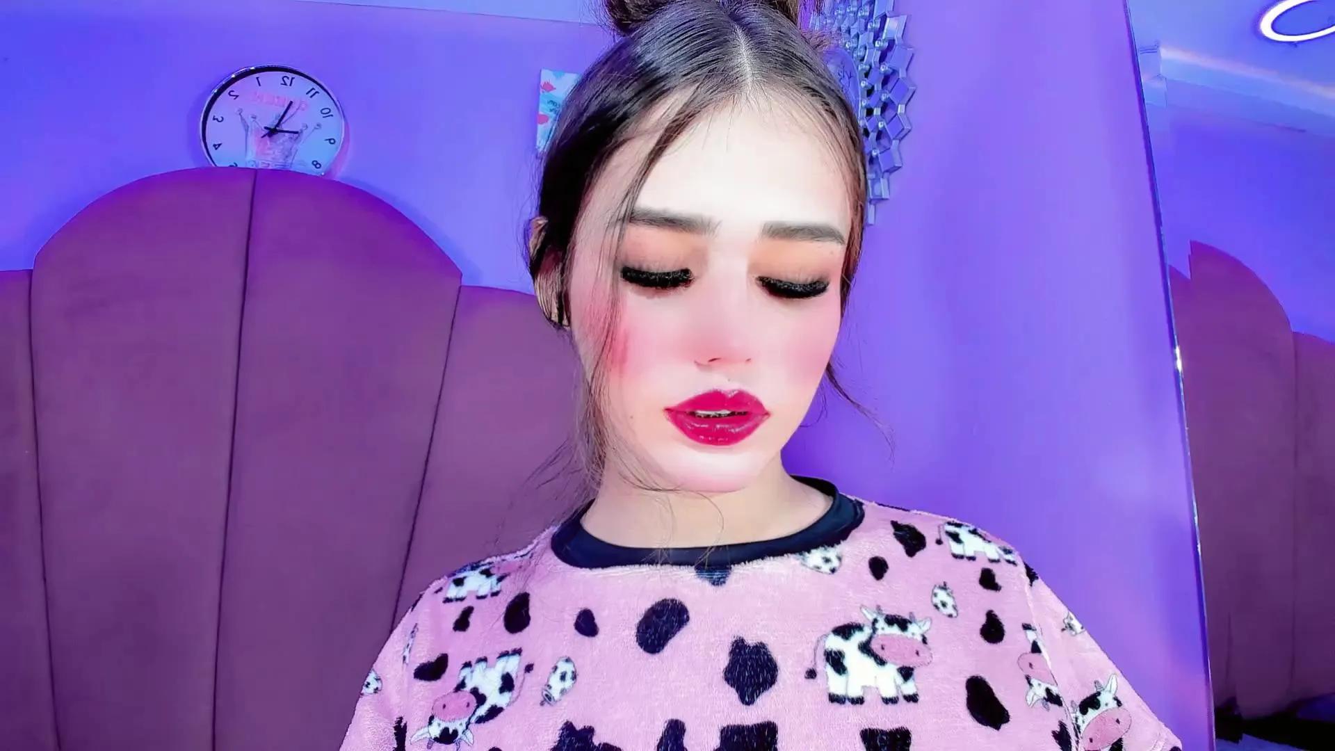 Offline ValeriaAguilar on Cam4