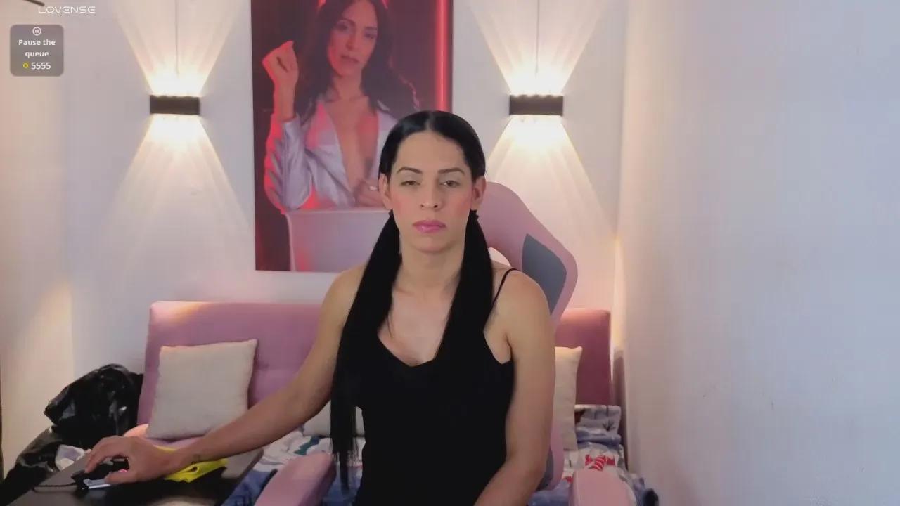 VittoriaLmbrdi on Cam4 