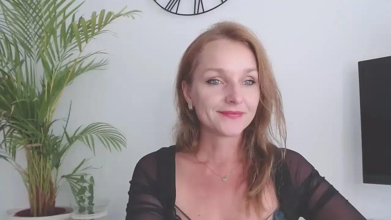 wildALICIA on Cam4