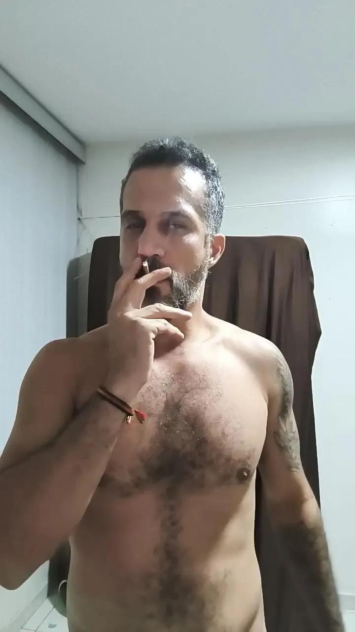 xxMorenosexx on Cam4 