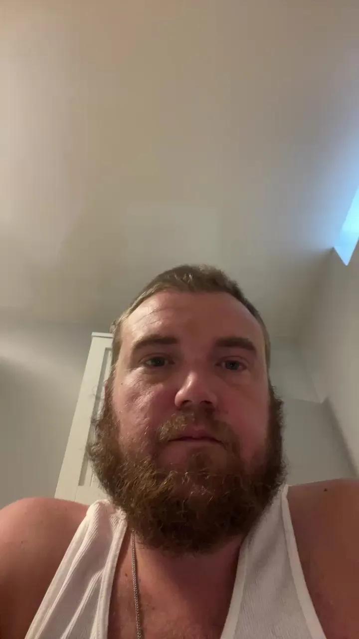 Offline Yearight181 on Cam4