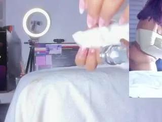 Offline abigail-girl on CamSoda