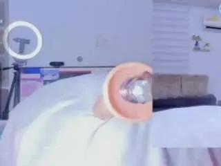 Offline abigail-girl on CamSoda