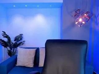 aida-jones on CamSoda 