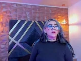 Offline alahia-dangelo on CamSoda