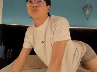 Offline aleaurarashi on CamSoda