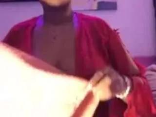 Offline alicciabrown on CamSoda