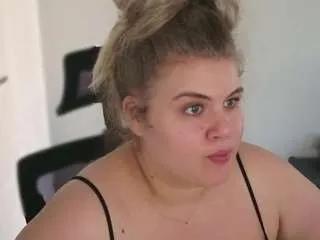 allybabyy on CamSoda 