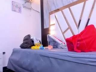 amber-dior on CamSoda