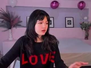 anaisvelvet11 on CamSoda