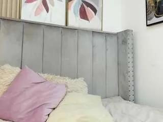 anya-belth on CamSoda 