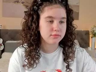 Offline ariella-sol on CamSoda