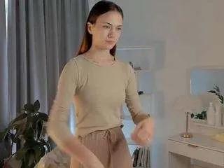 azaleemoeller on CamSoda