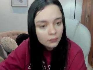 bellaa-hadid on CamSoda 