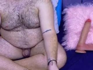 Freechat big-bearr on CamSoda