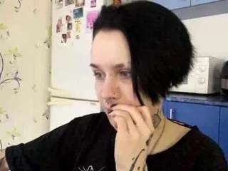 Freechat blondellroundtree on CamSoda