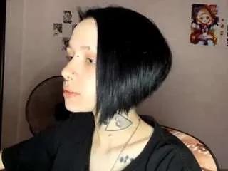 Freechat blondellroundtree on CamSoda