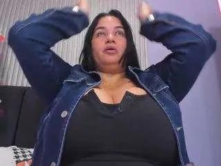 Offline bustysarah on CamSoda