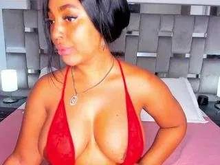 cammiila on CamSoda 