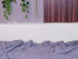 Offline dakotaferreti on CamSoda