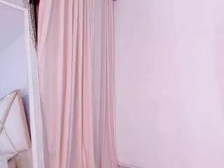 Offline dashafoxxx on CamSoda