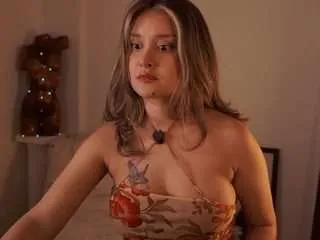 Offline dianepeak on CamSoda