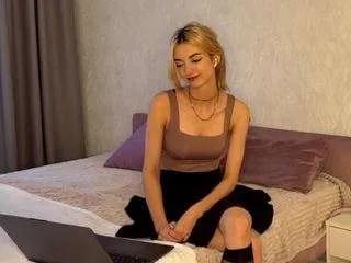 Offline earlenecleeton on CamSoda