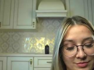 Offline edwinaallston on CamSoda