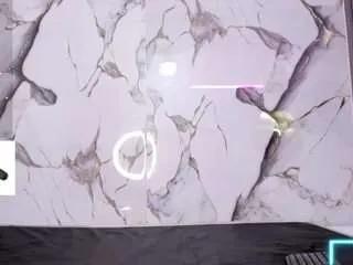 Offline elaiinestark on CamSoda