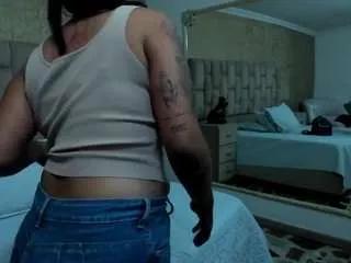 emmatorrees on CamSoda 