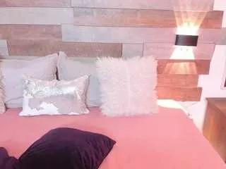 evaagonzales on CamSoda 