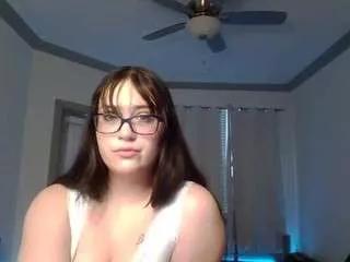 Offline fragilemasochist on CamSoda