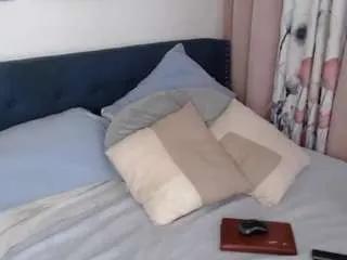 Offline geishapaige on CamSoda