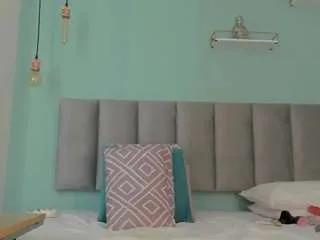 genessis44 on CamSoda 
