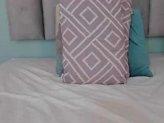 genessis44 on CamSoda 