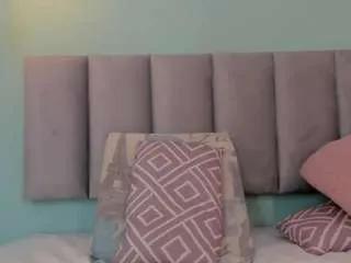 genessis44 on CamSoda